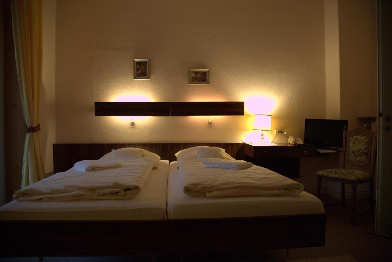 Haus Mecklenburg Hotel Pension Bad Salzuflen Bagian luar foto